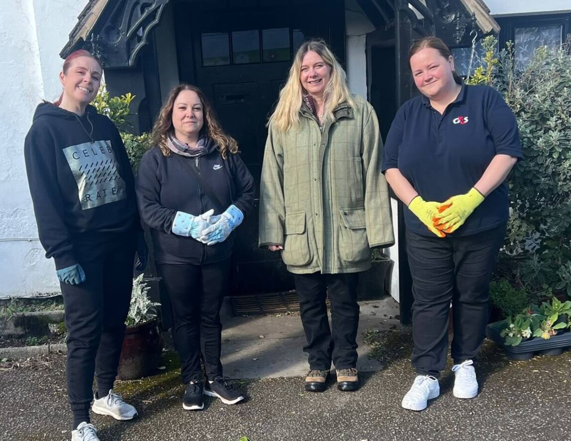 G4S volunteers’ garden support