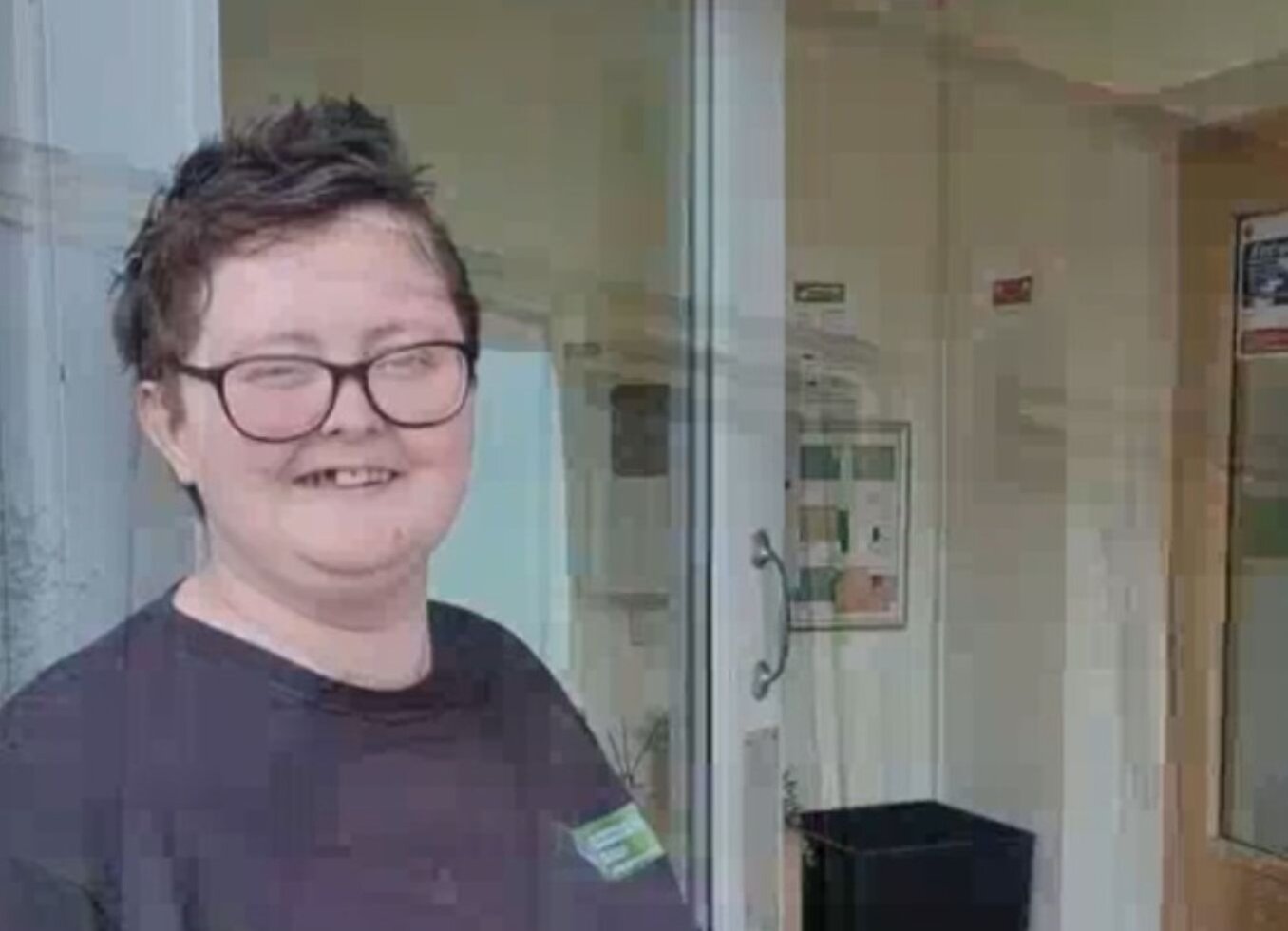 Come on a tour with Val