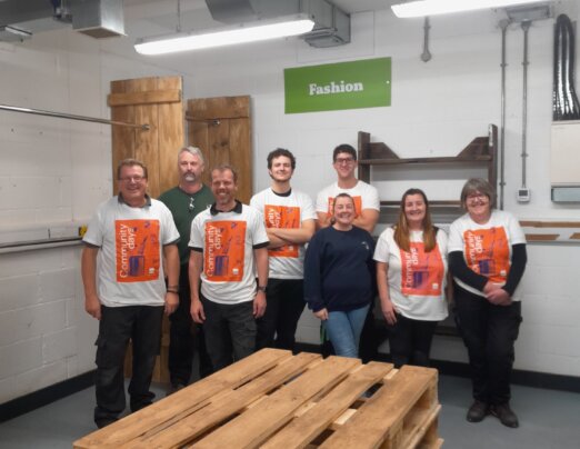 Thank you to B&Q employees for volunteering at the store