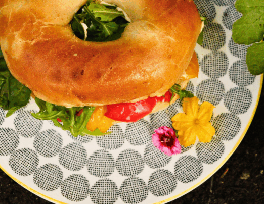 Discover the new menu at Café@Emmaus – Fresh food, great coffee, warm welcome